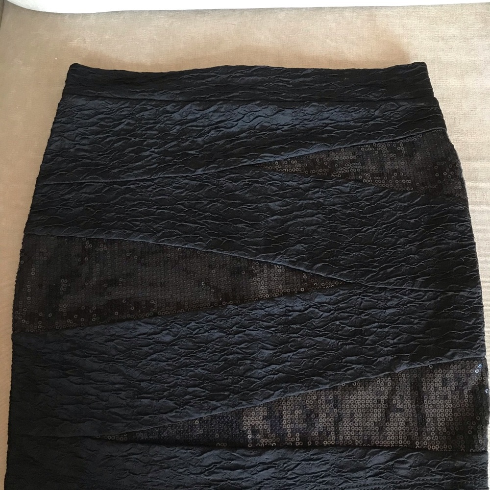 Forever 21 bandage style sequin mini skirt.